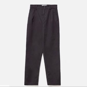 Everlane pleated chino, washed black